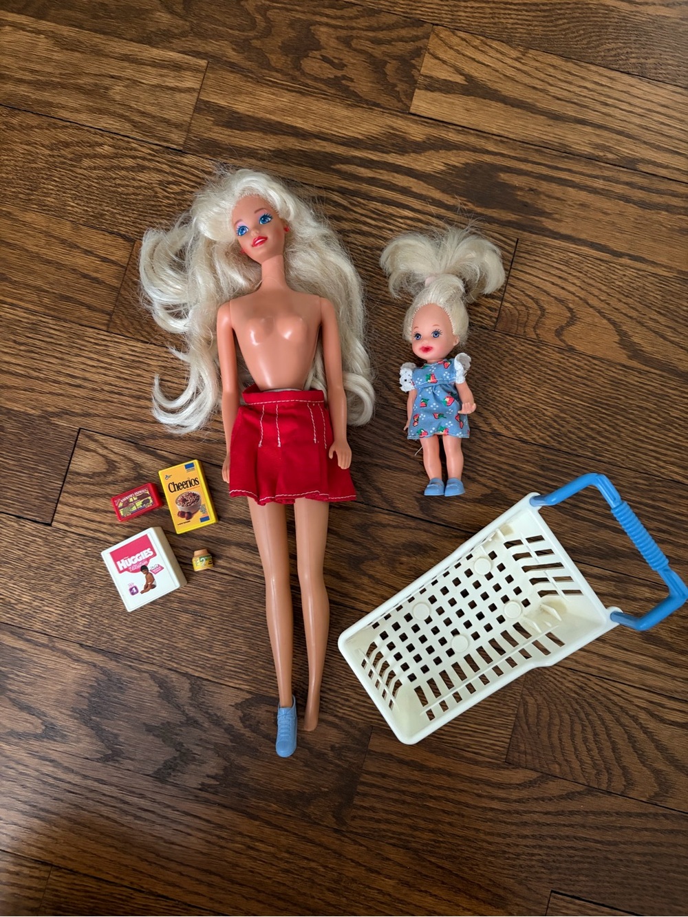 Vintage 1995 Mattel Shoppin Fun Barbie Kelly Doll Playset - Incomplete